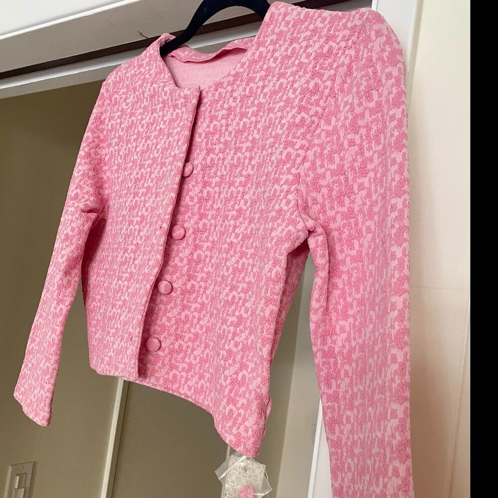 Devon Windsor Sasha jacket in Bubblegum- NWT Size Large